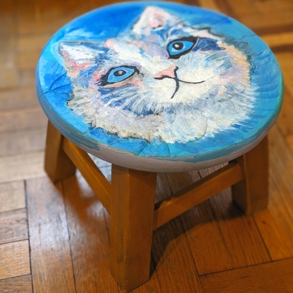 Handcrafted foot rest step/stool Signed painting cat portrait:Max sees sky ☀️ - Picture 6 of 16
